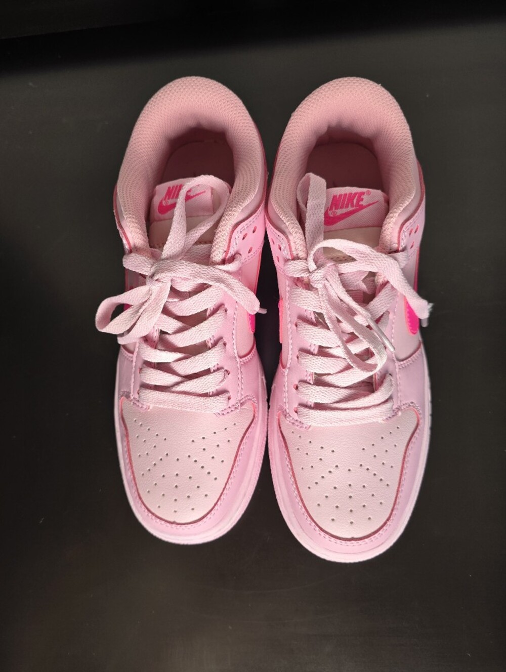 NWOT Women's Nike Dunk Low GS Triple Pink Sz 7